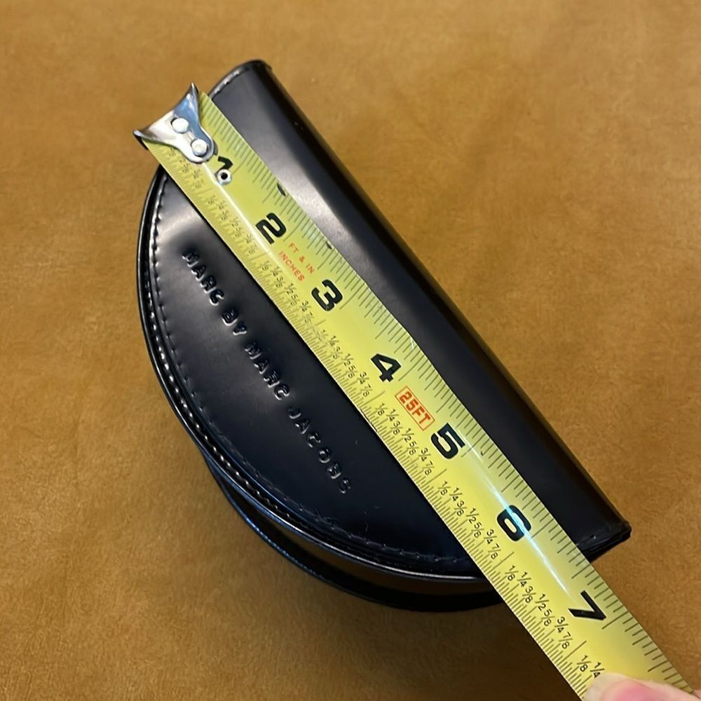 Marc by Marc Jacobs Black Glasses Case - Picture 6 of 7